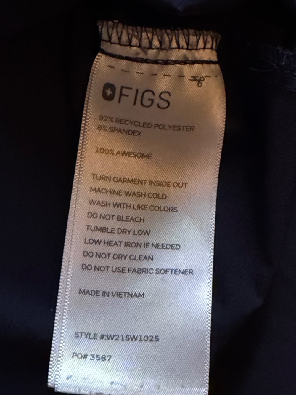 FIGS Technical Collection Navy Blue Scrub Top XS Medical Nurse - Picture 6 of 6